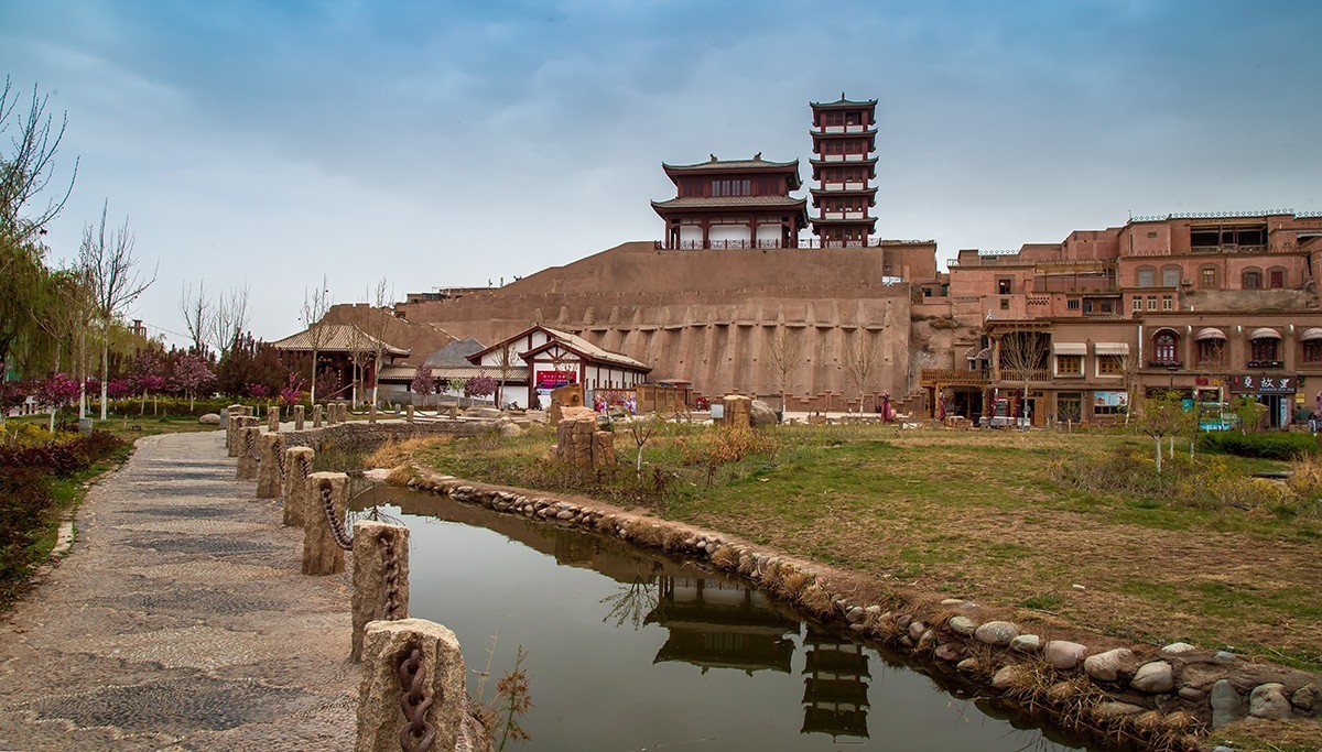 探秘新疆南疆西域游记之八 【追寻逝去的岁月】