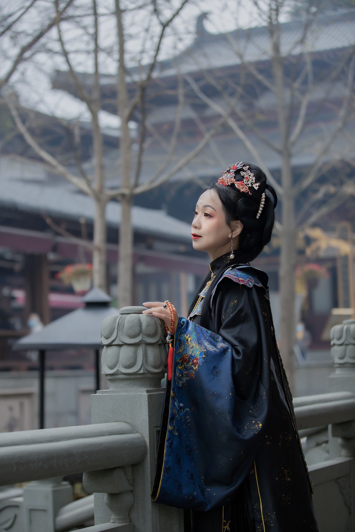 寒山寺内无寒山