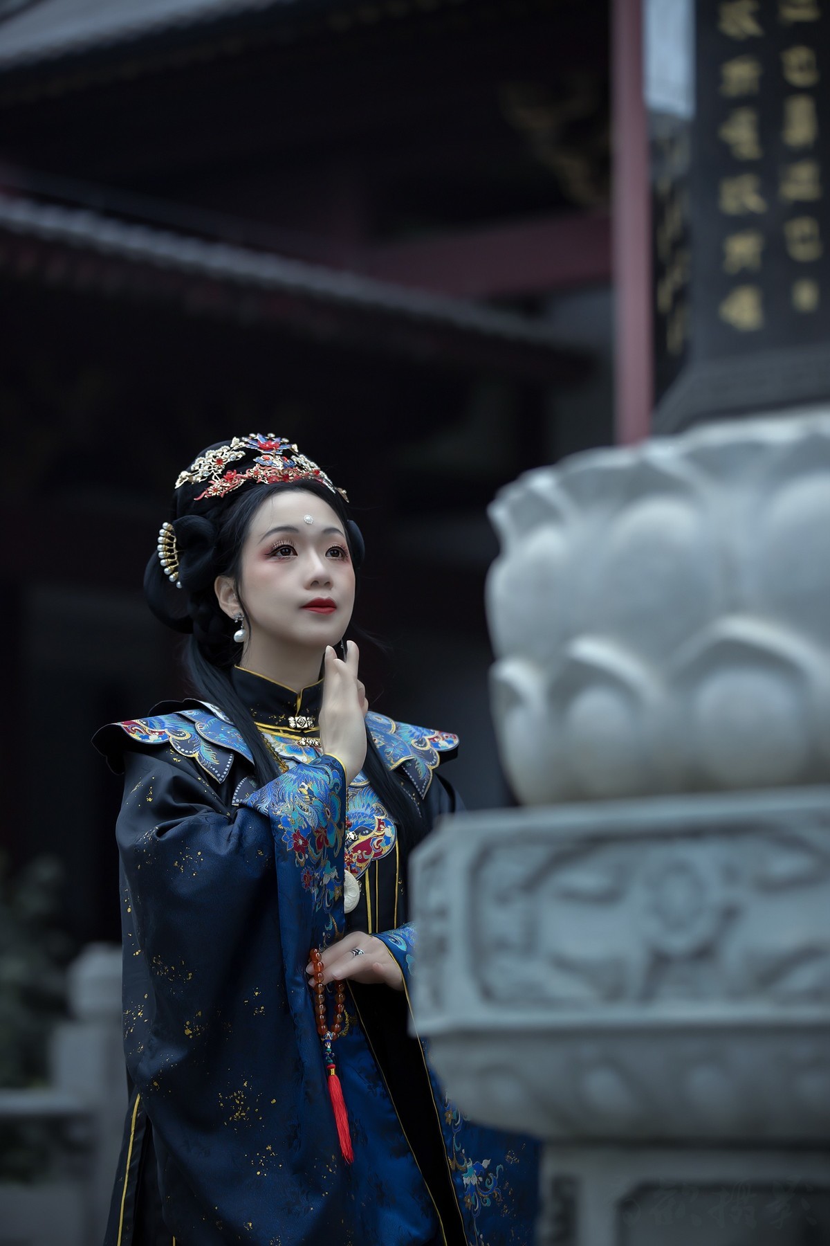 寒山寺内无寒山