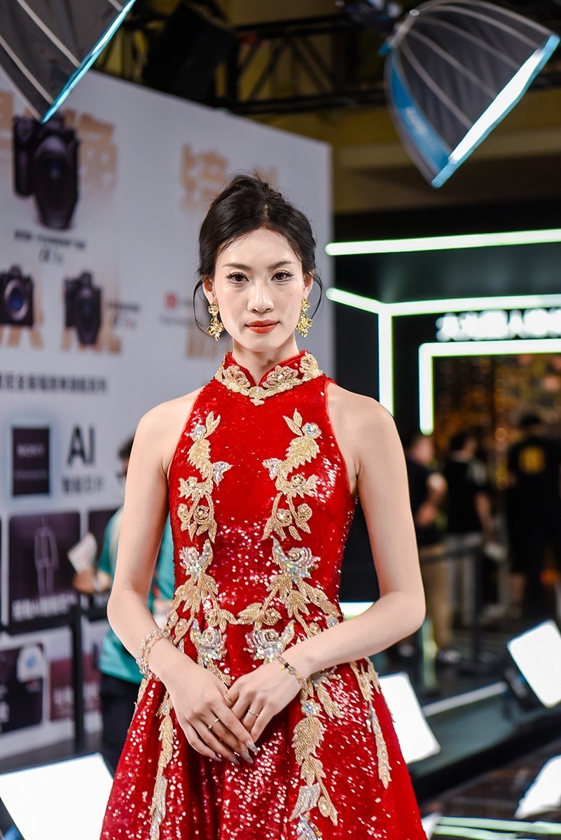 2025年第0333贴-室内抓拍人像（0519）