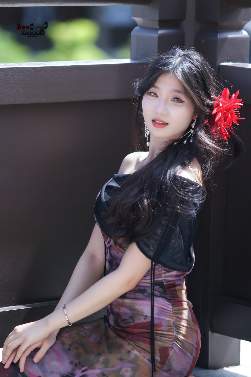 【红花少女】---宁慧