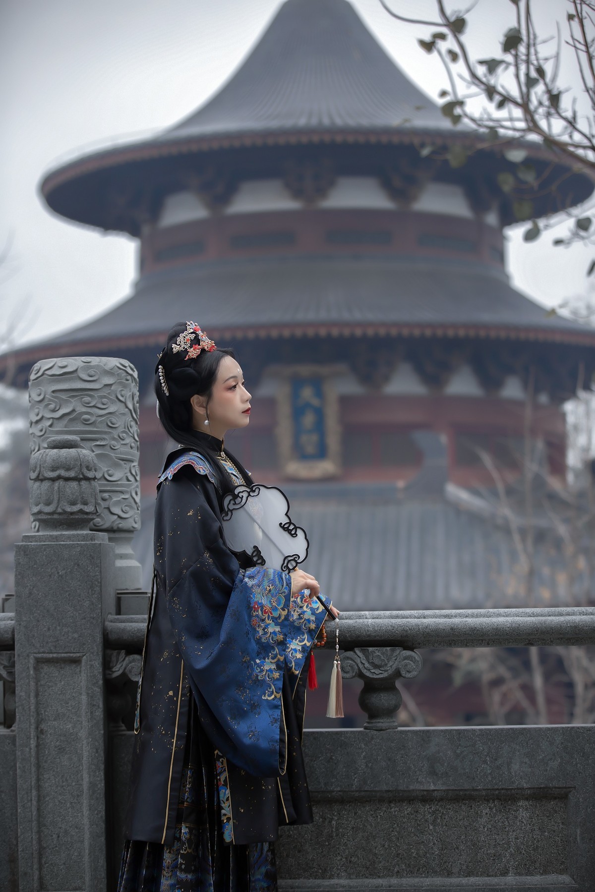 寒山寺内无寒山