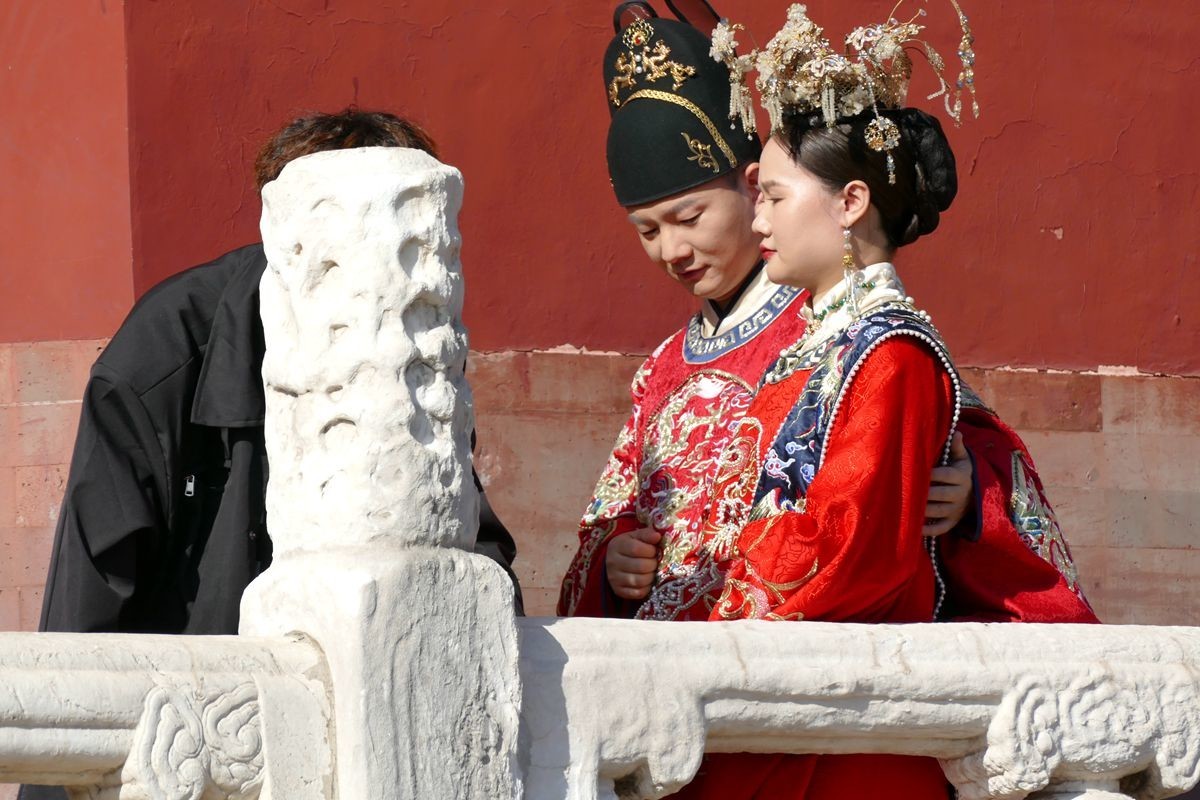 巧遇   远距离拍几张