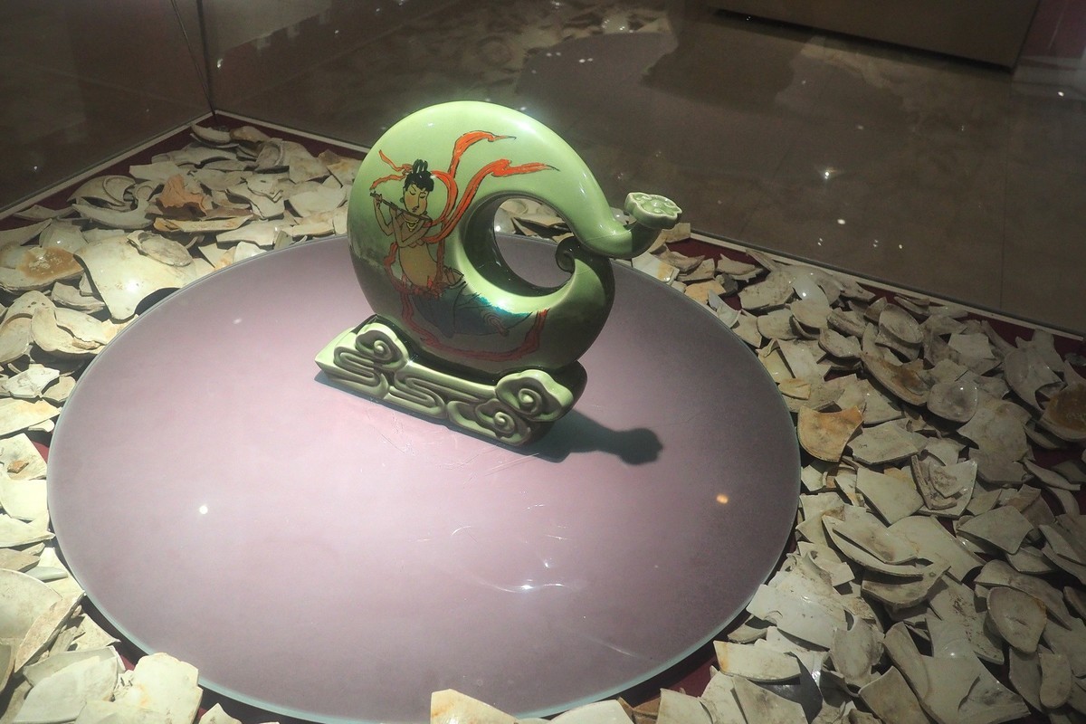 《大美耀州窑 — 王加林大美耀州窑精品展》