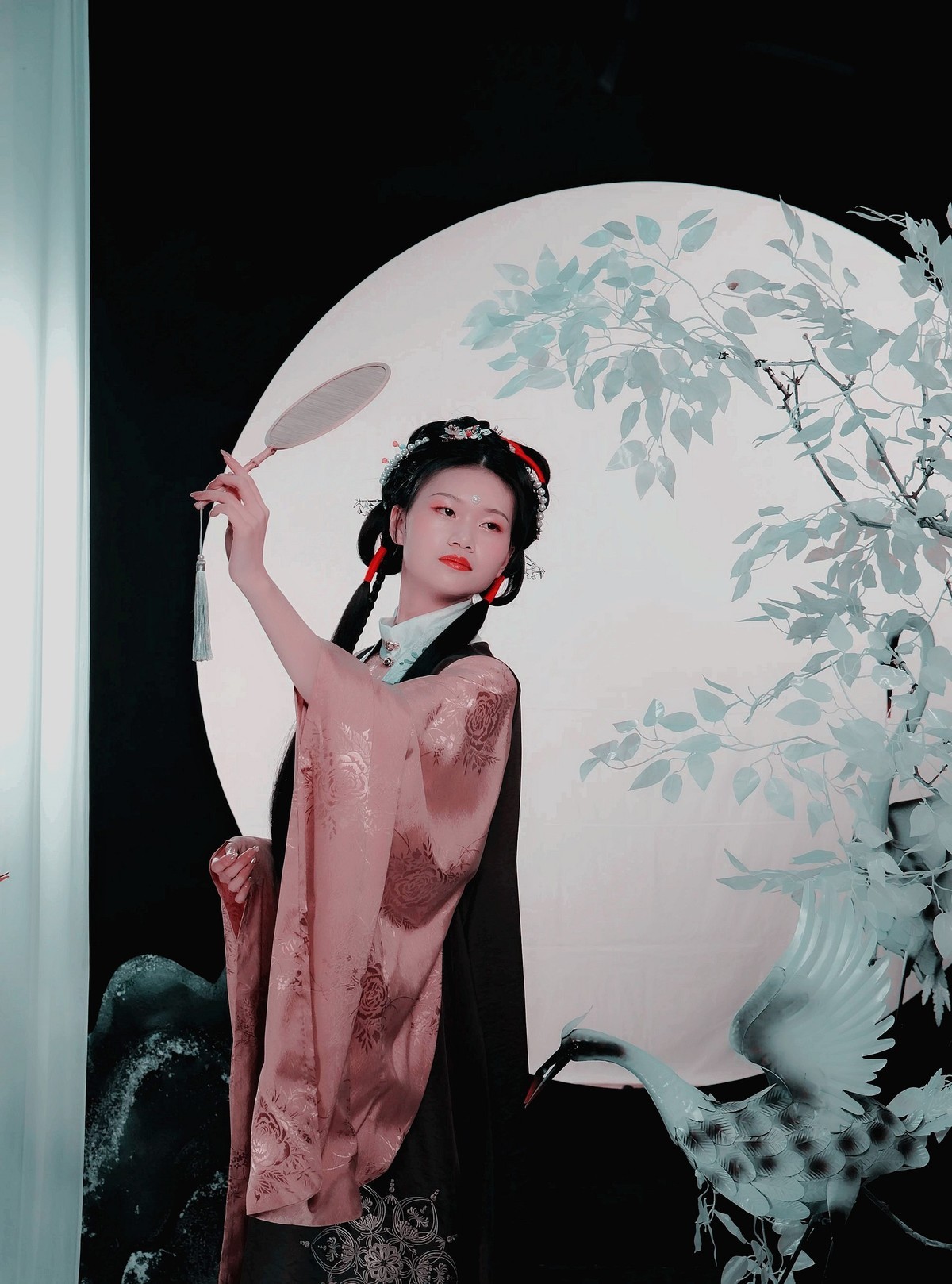 影栅拍古风汉服少女人像