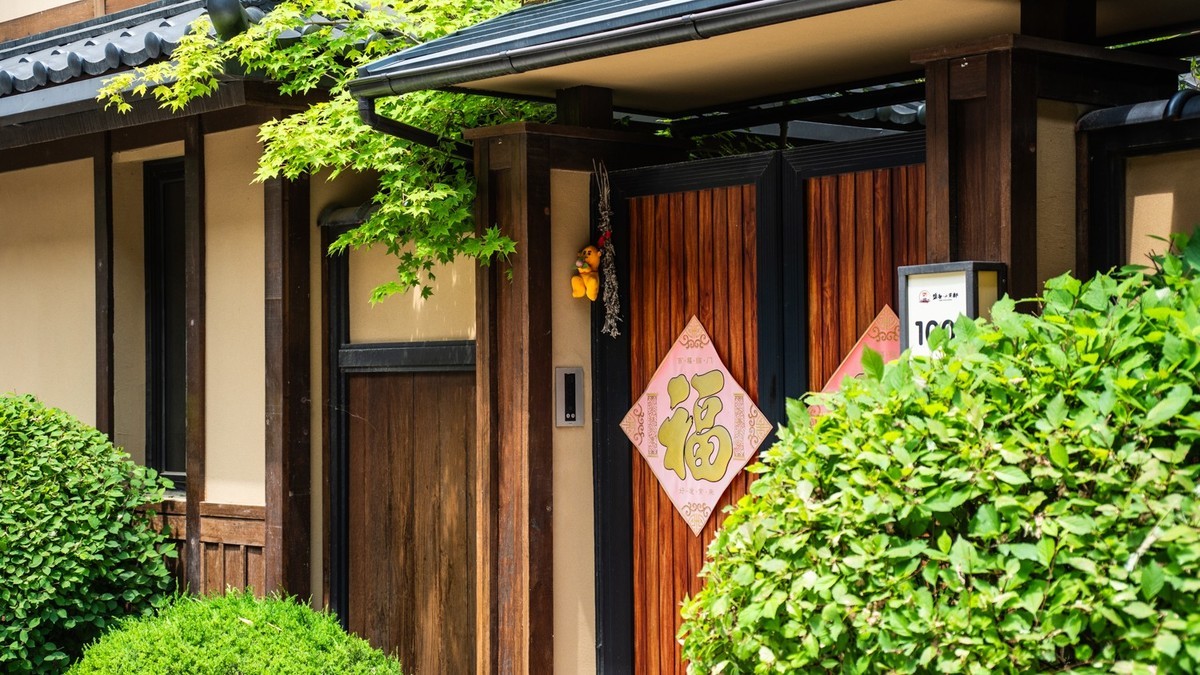 大 连 金 石 滩 金 石 万 巷