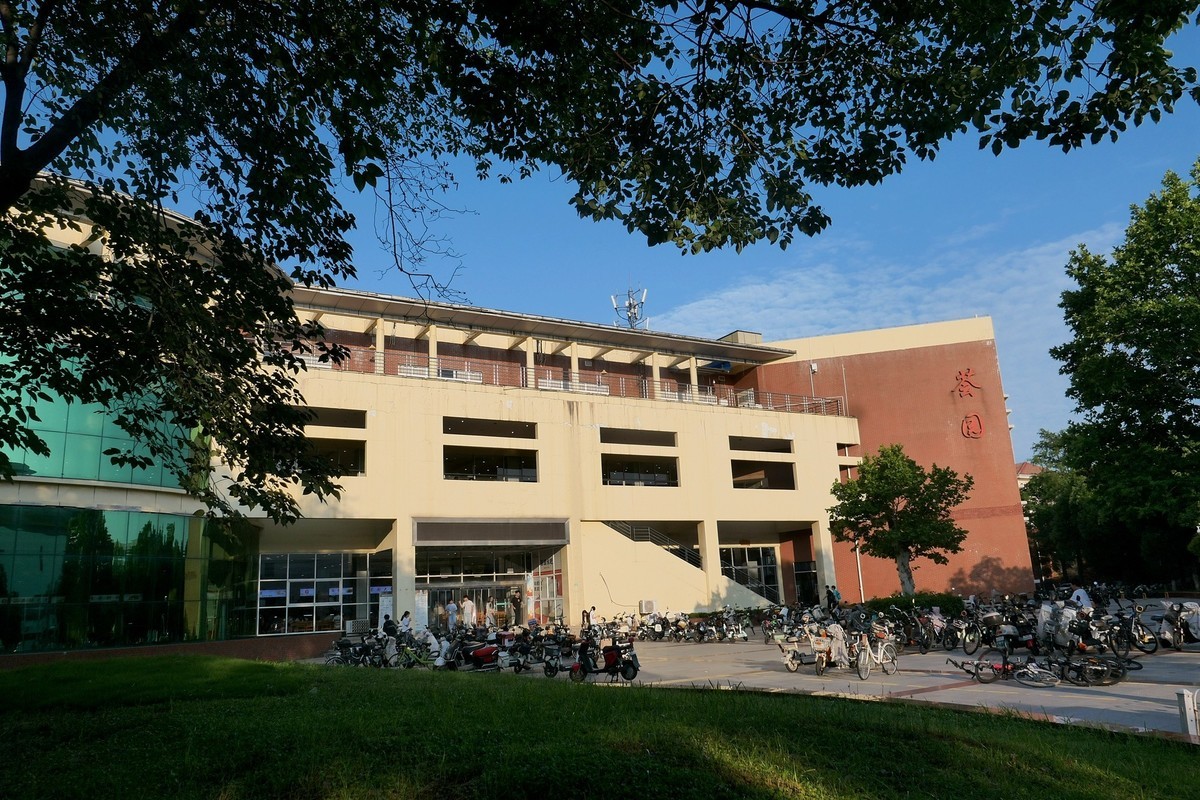 武汉映像----华中农业大学风光！