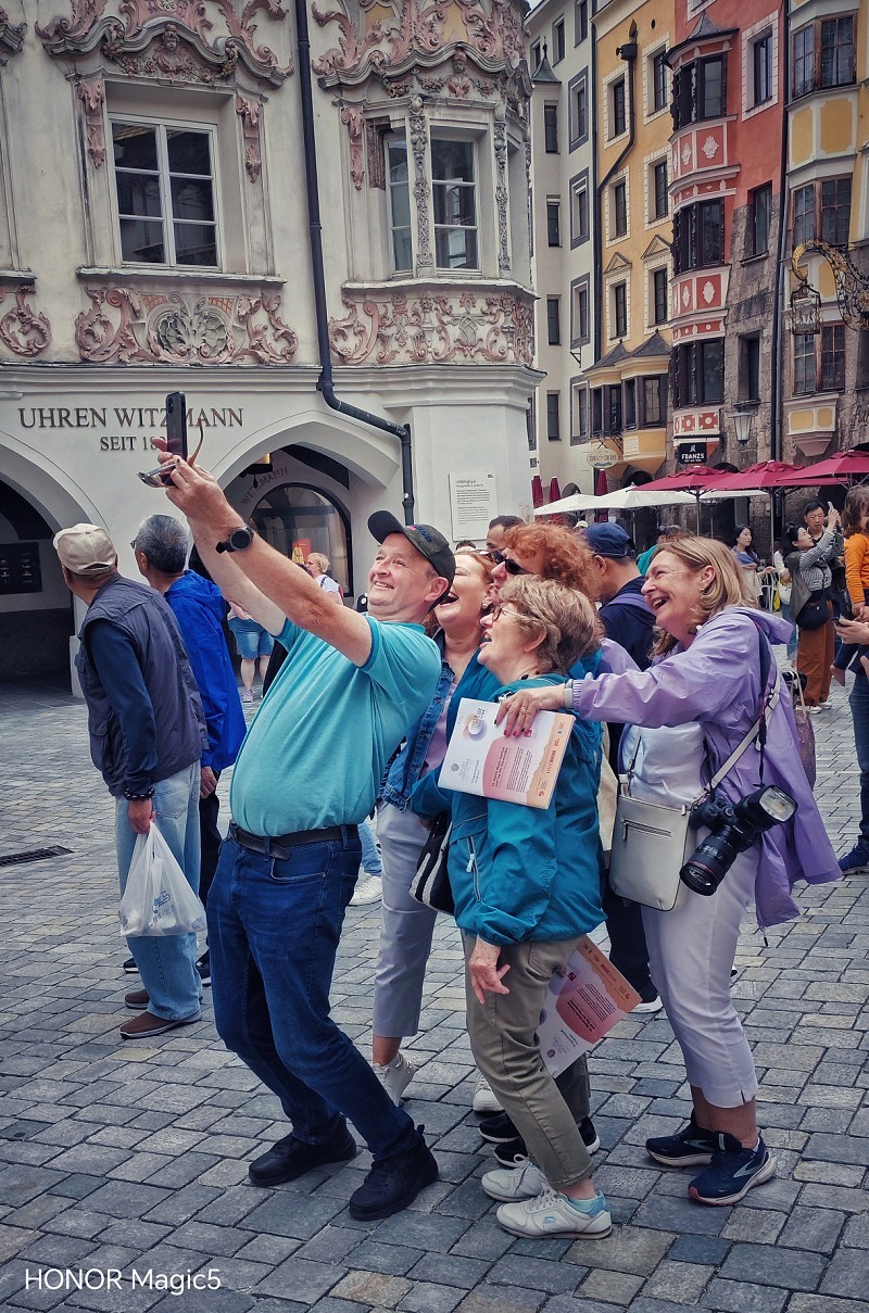 热闹帖，去欧洲溜达瞎拍一统《街拍抓拍随拍》请大家欣赏！