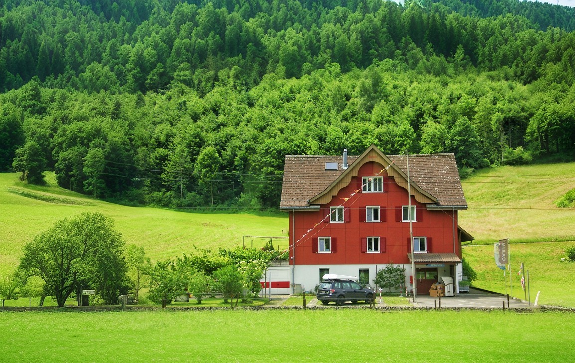 热闹帖，去欧洲溜达瞎拍一统《街拍抓拍随拍》请大家欣赏！
