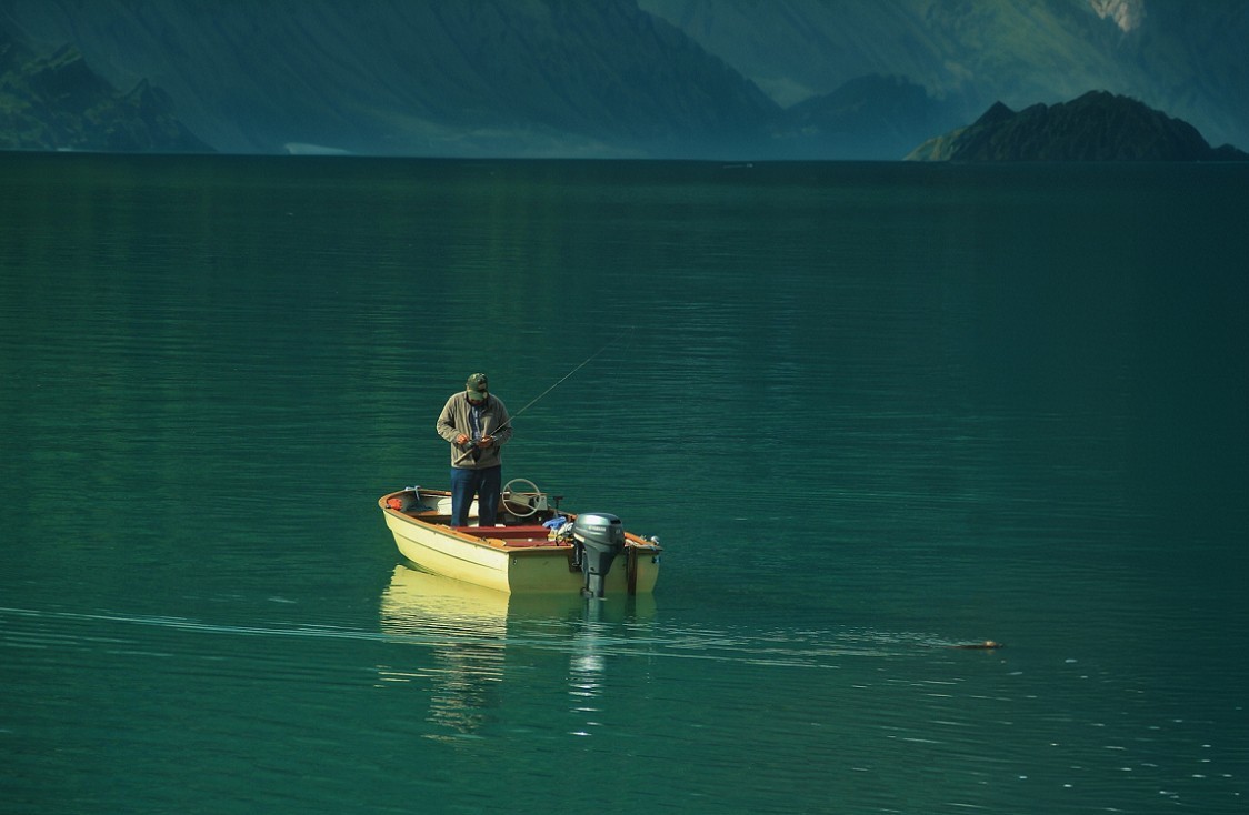 热闹帖，去欧洲溜达瞎拍一统《街拍抓拍随拍》请大家欣赏！