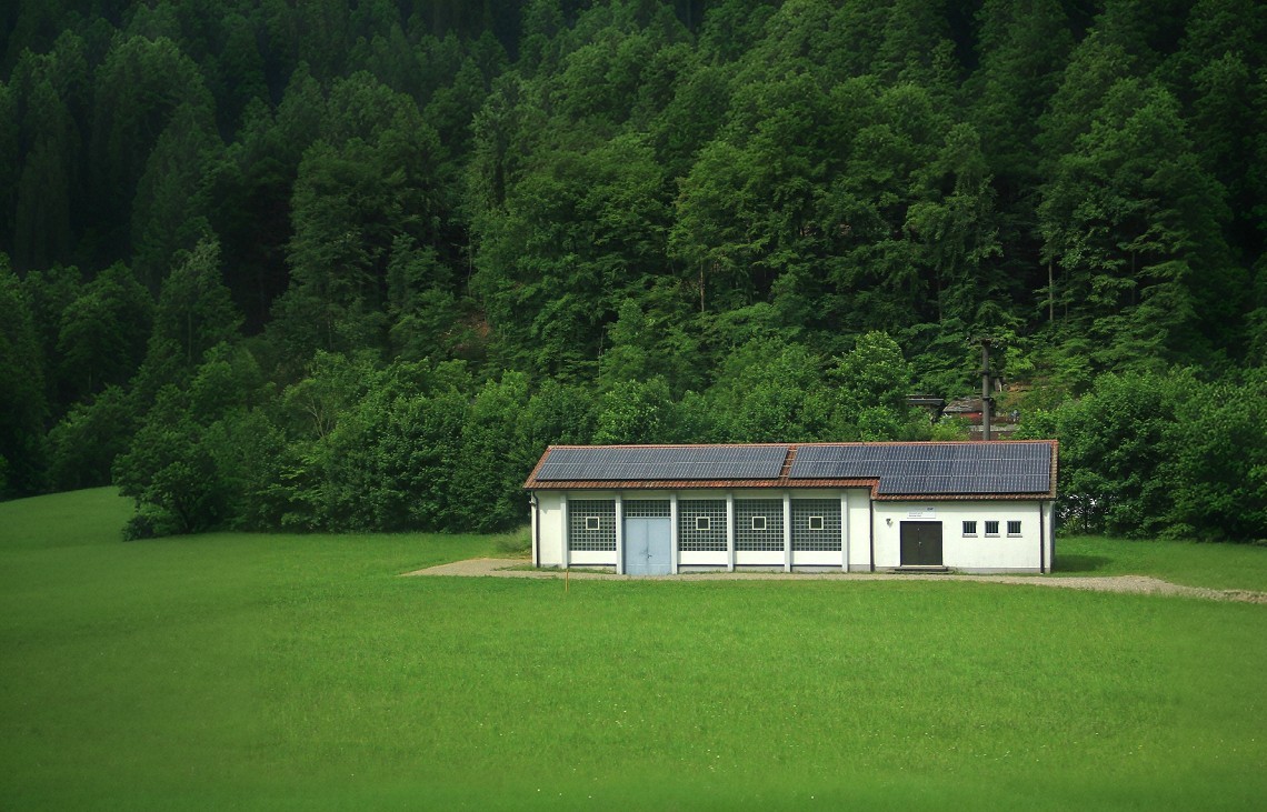 热闹帖，去欧洲溜达瞎拍一统《街拍抓拍随拍》请大家欣赏！