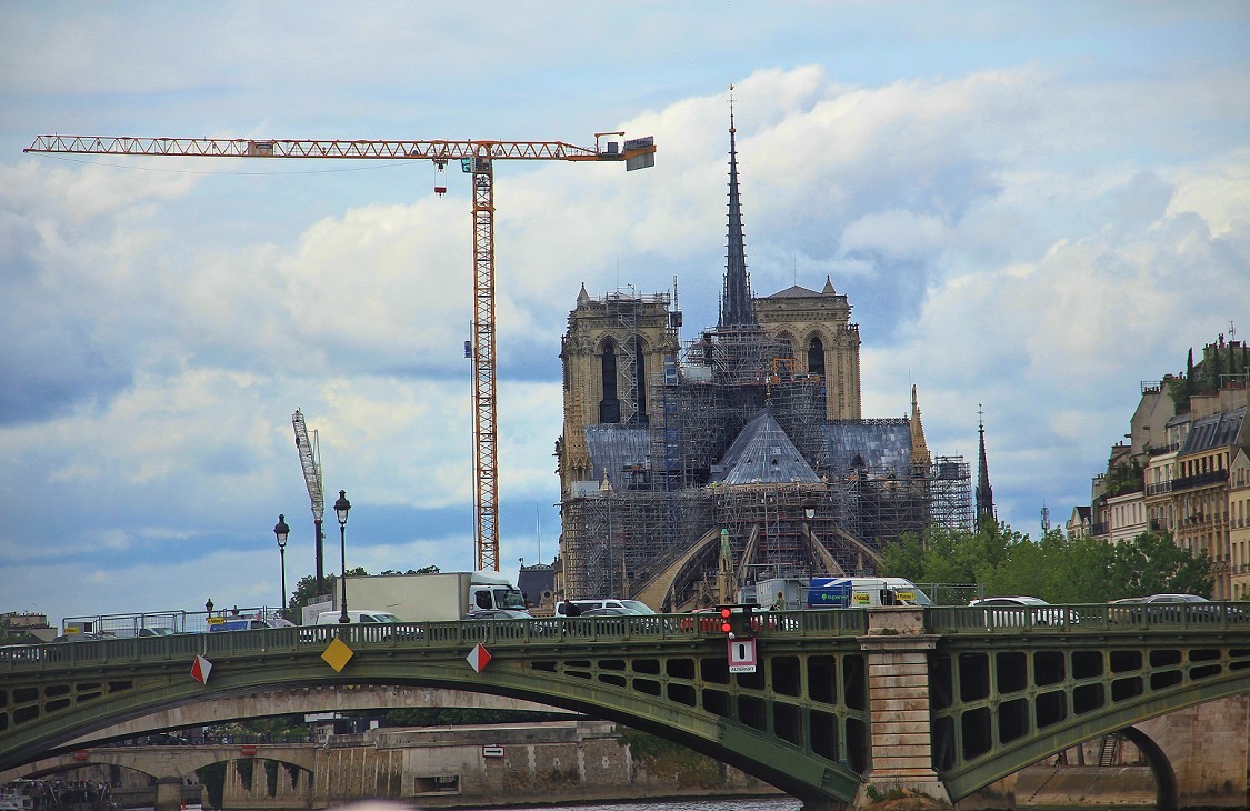 热闹帖，去欧洲溜达瞎拍一统《街拍抓拍随拍》请大家欣赏！