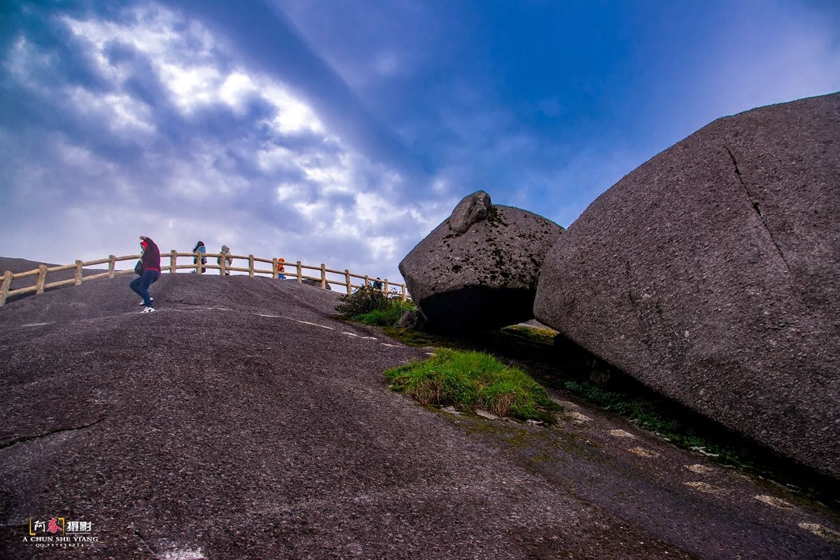 华南第一峰 --- 猫儿山随拍。