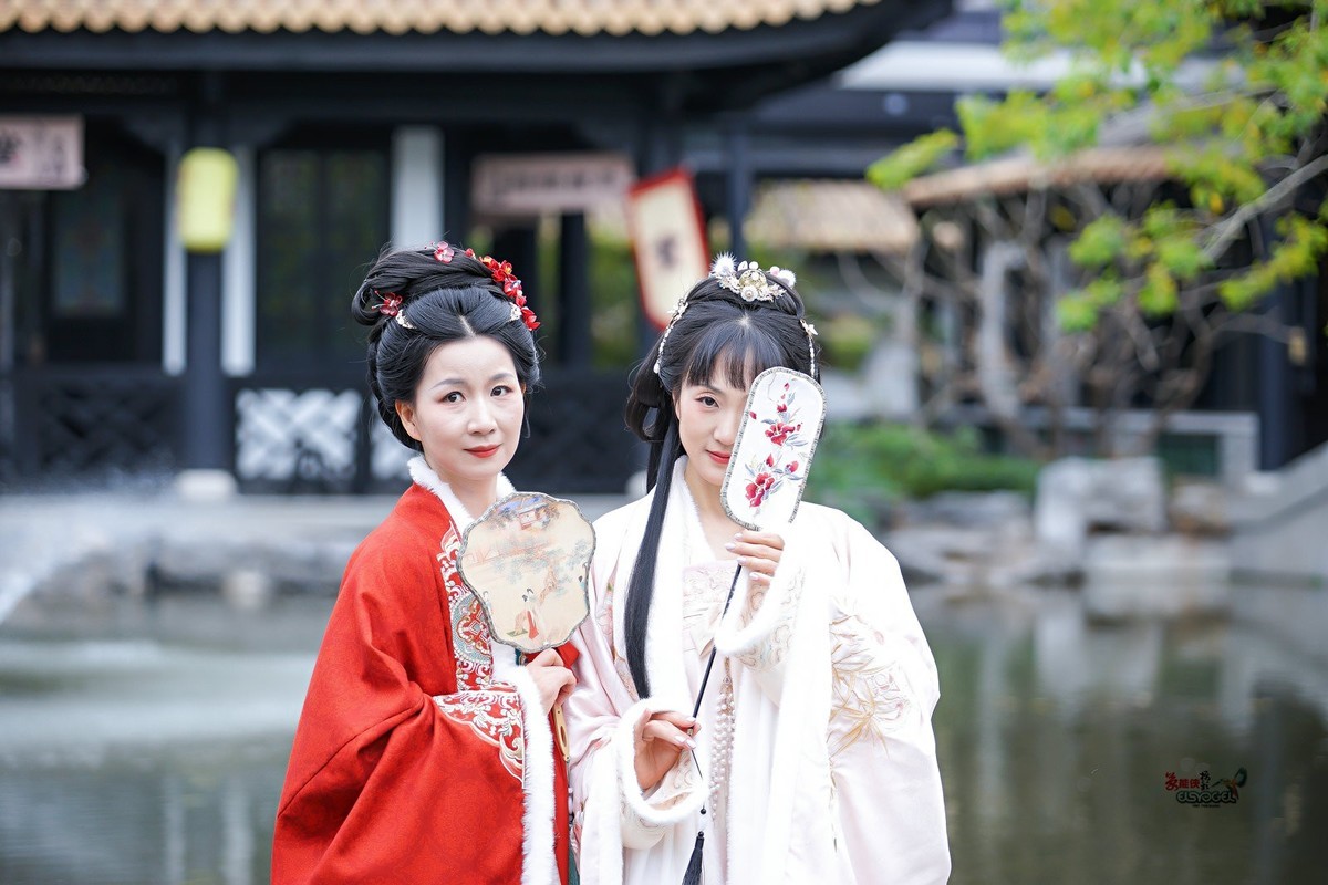 【牧原婉灵唐风姐妹花】---婉灵、小李