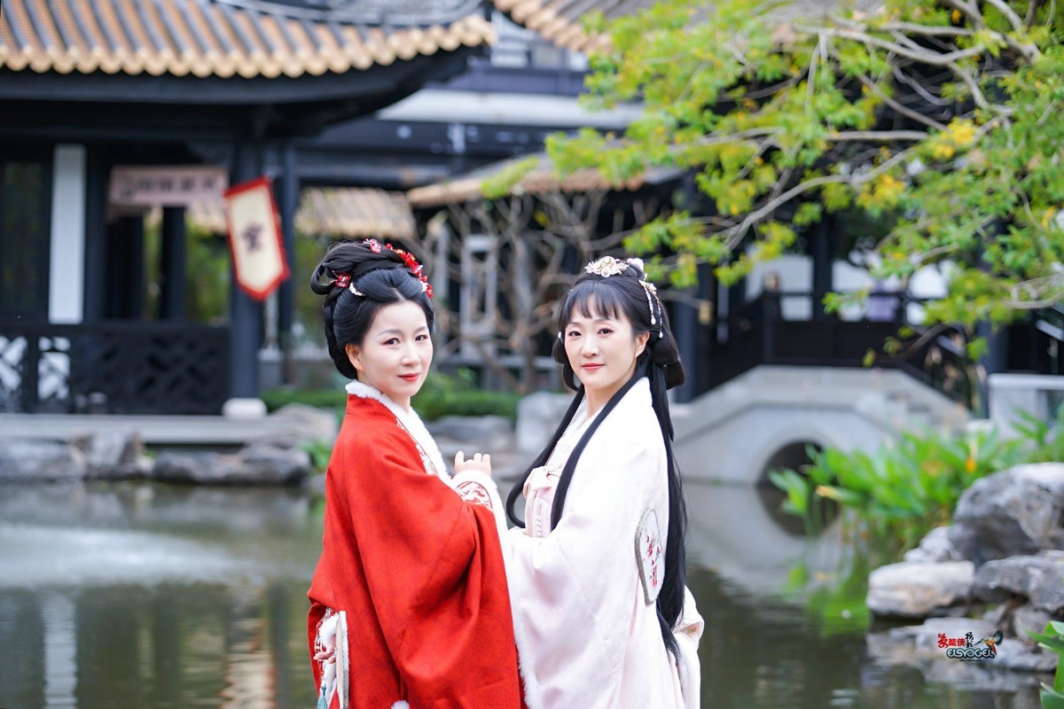 【牧原婉灵唐风姐妹花】---婉灵、小李