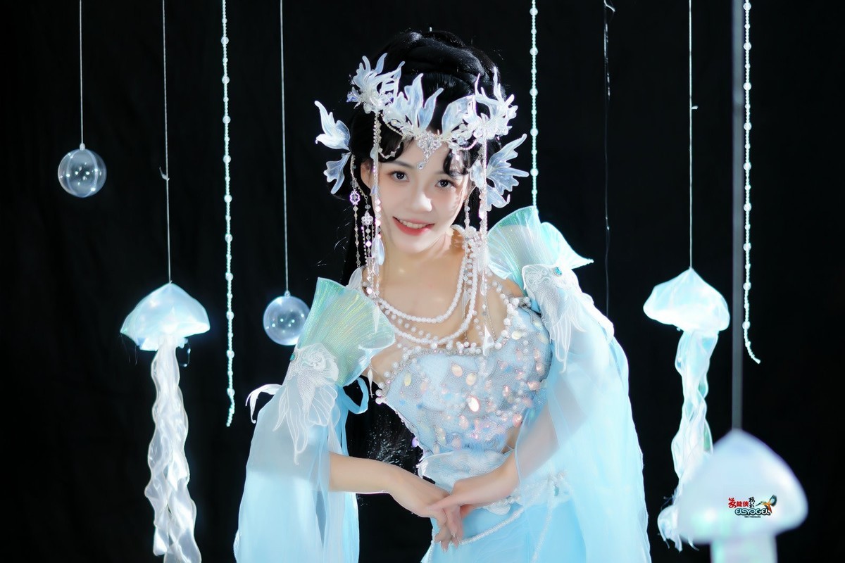 【飘然人鱼仙女】---佳佳