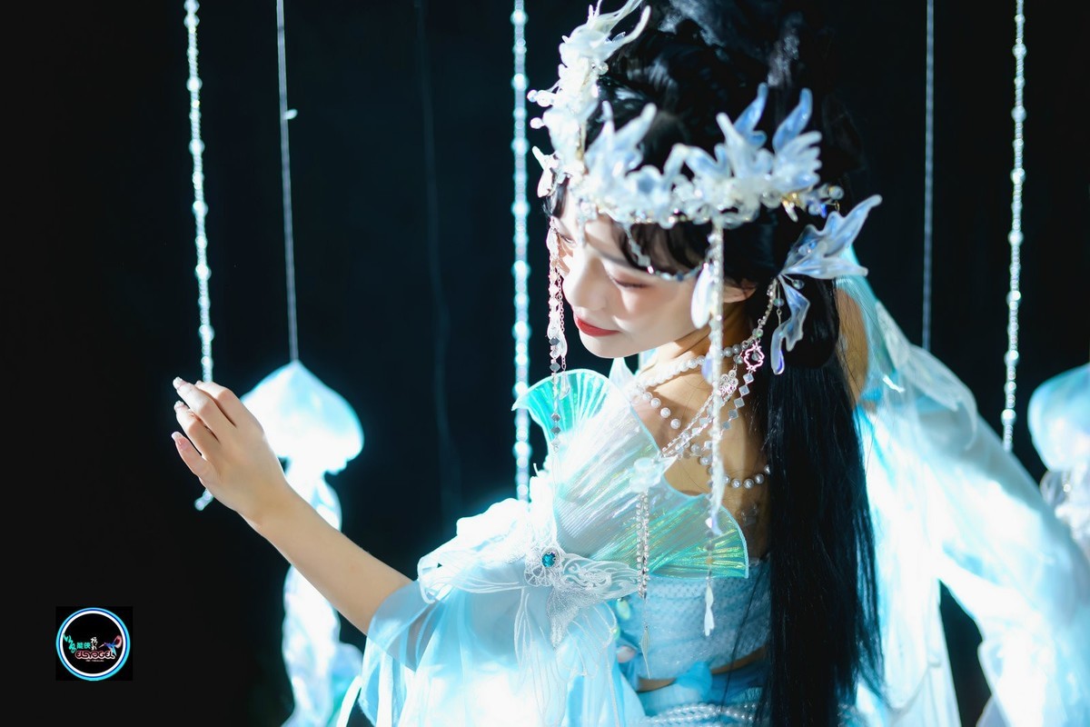 【飘然人鱼仙女】---佳佳