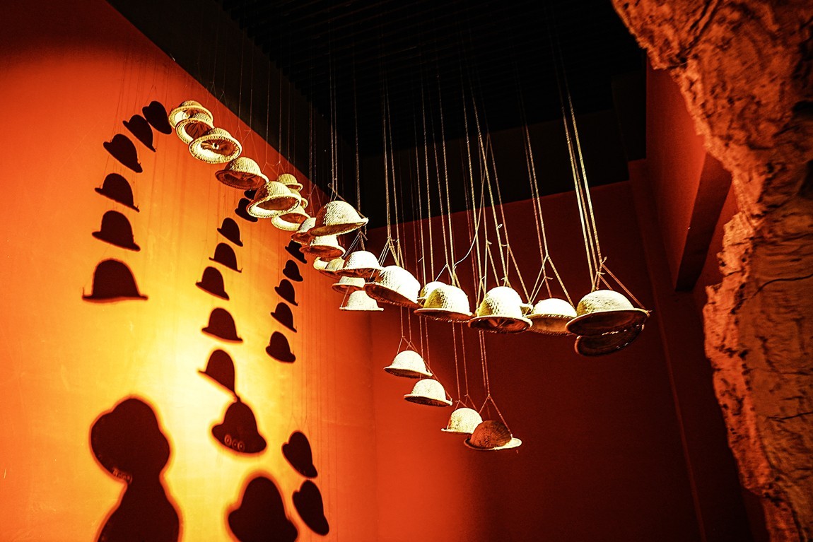 河南林县--红旗渠【2】各位老朋友新年好！！