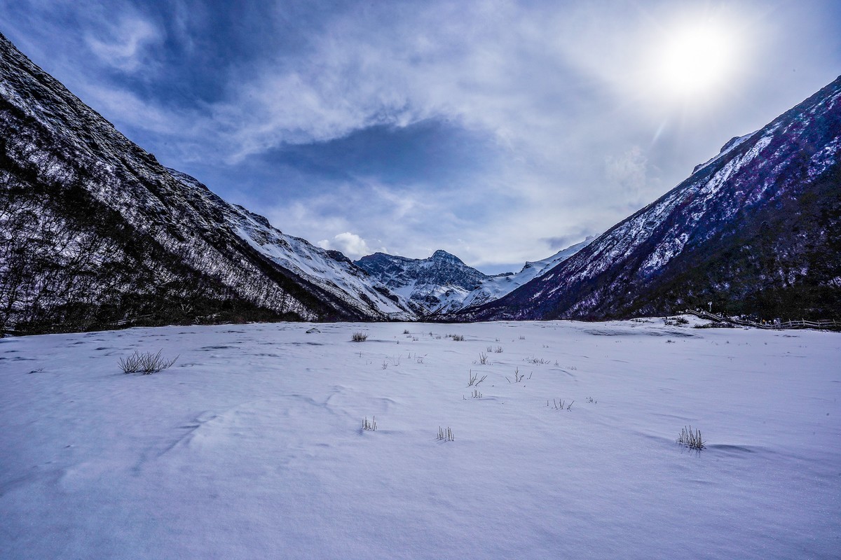 黄龙雪景