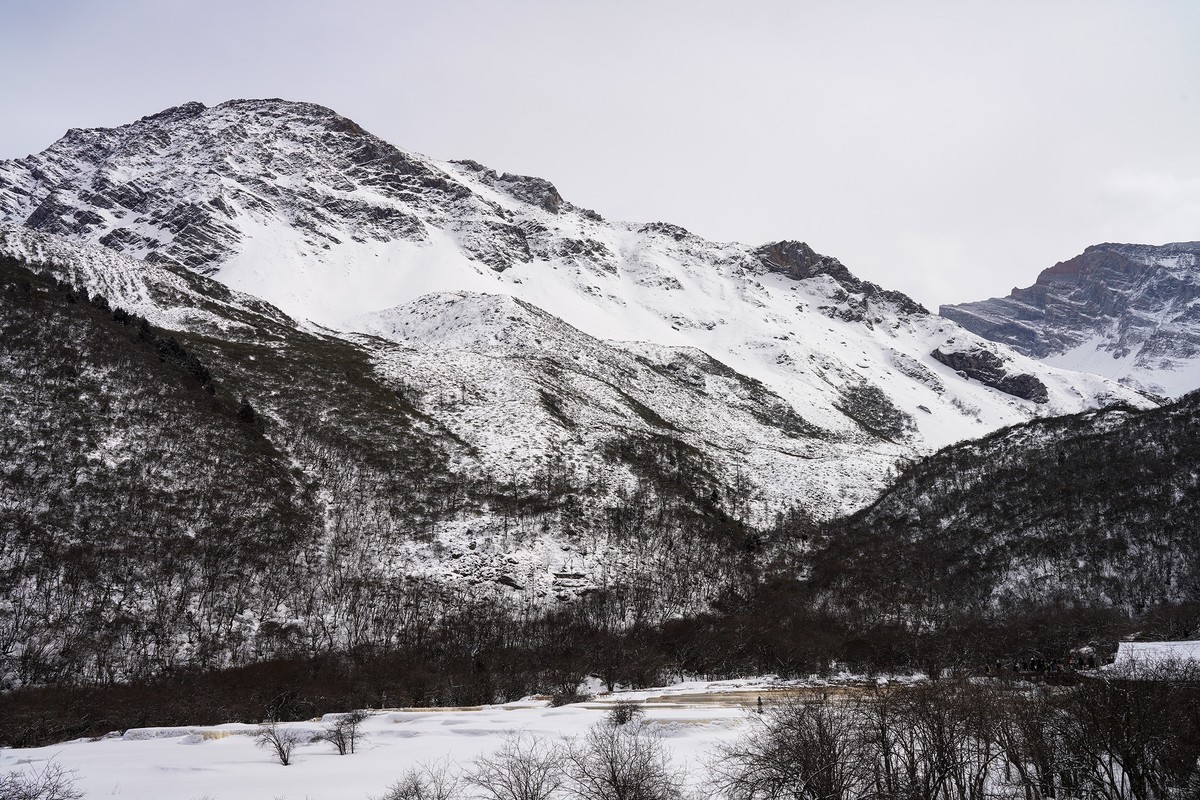黄龙雪景