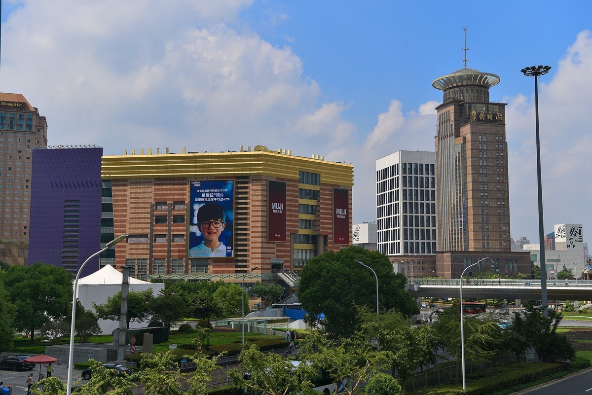 上海陆家嘴，东方明珠塔地域之美