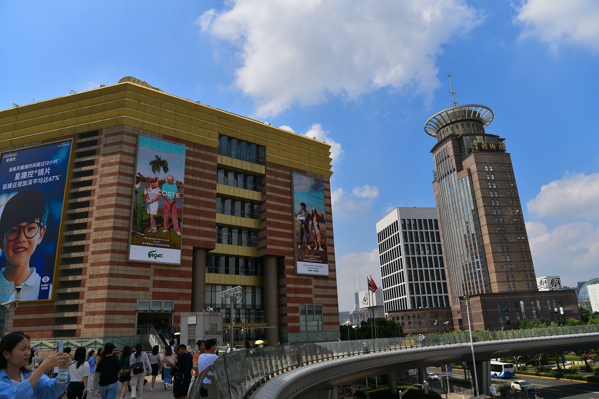 上海陆家嘴，东方明珠塔地域之美