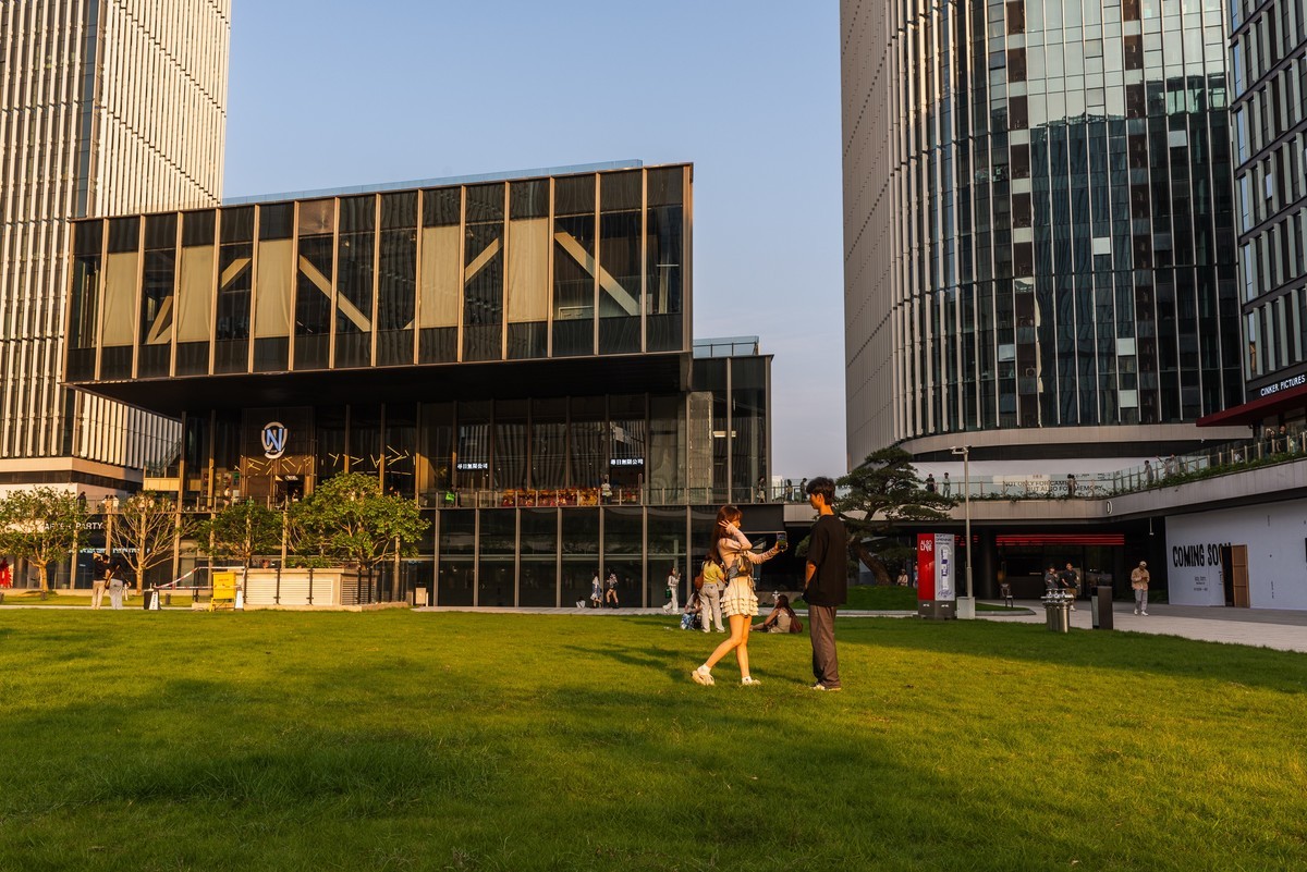 和美术馆及街景