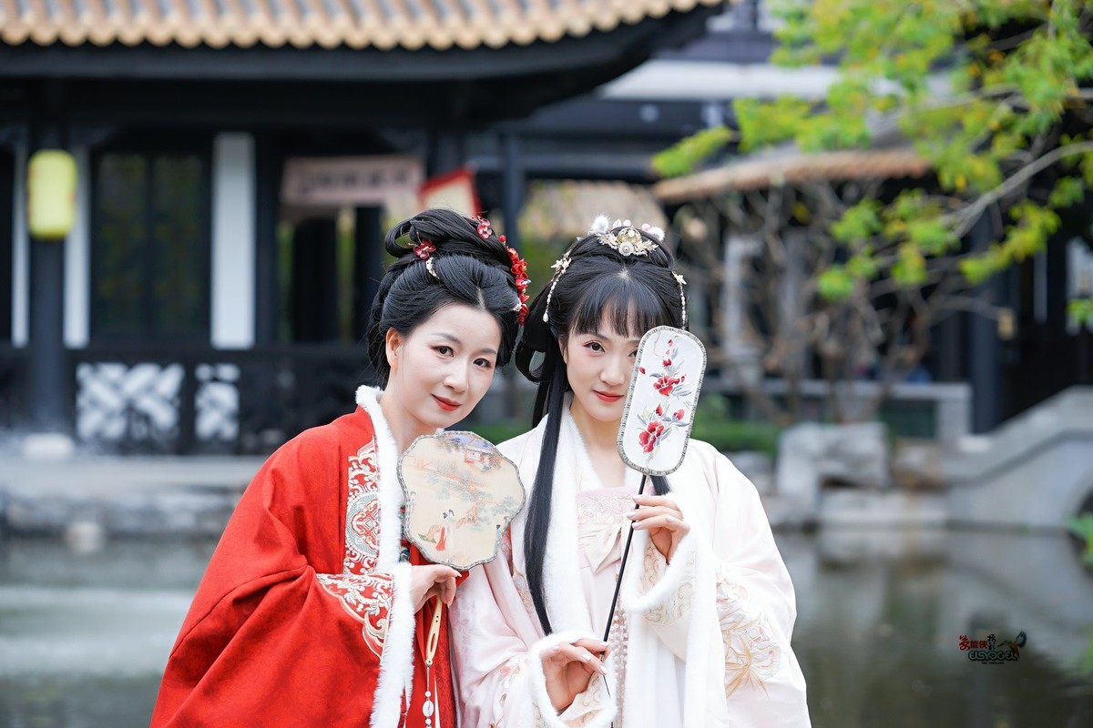 【牧原婉灵唐风姐妹花】---婉灵、小李