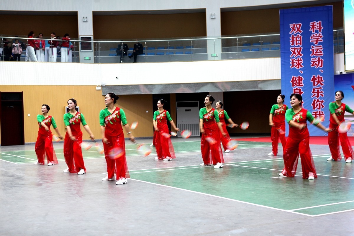 柔力球双拍双球  5