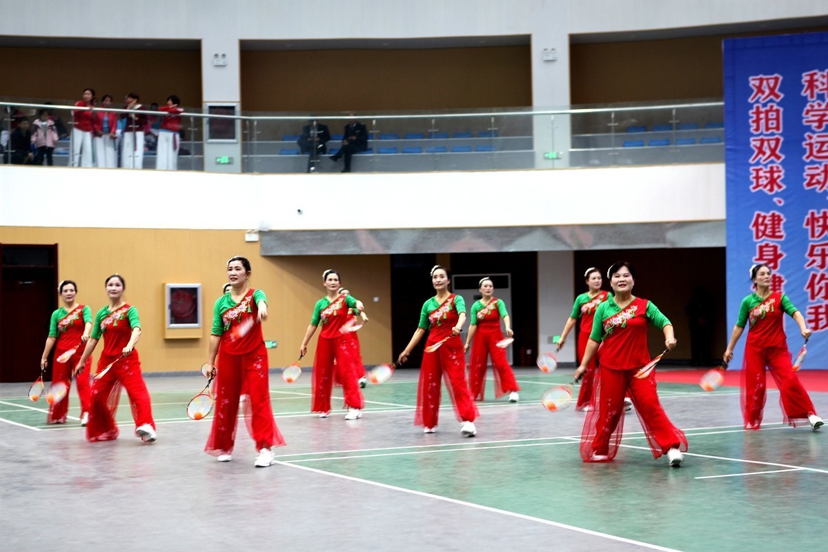 柔力球双拍双球  5