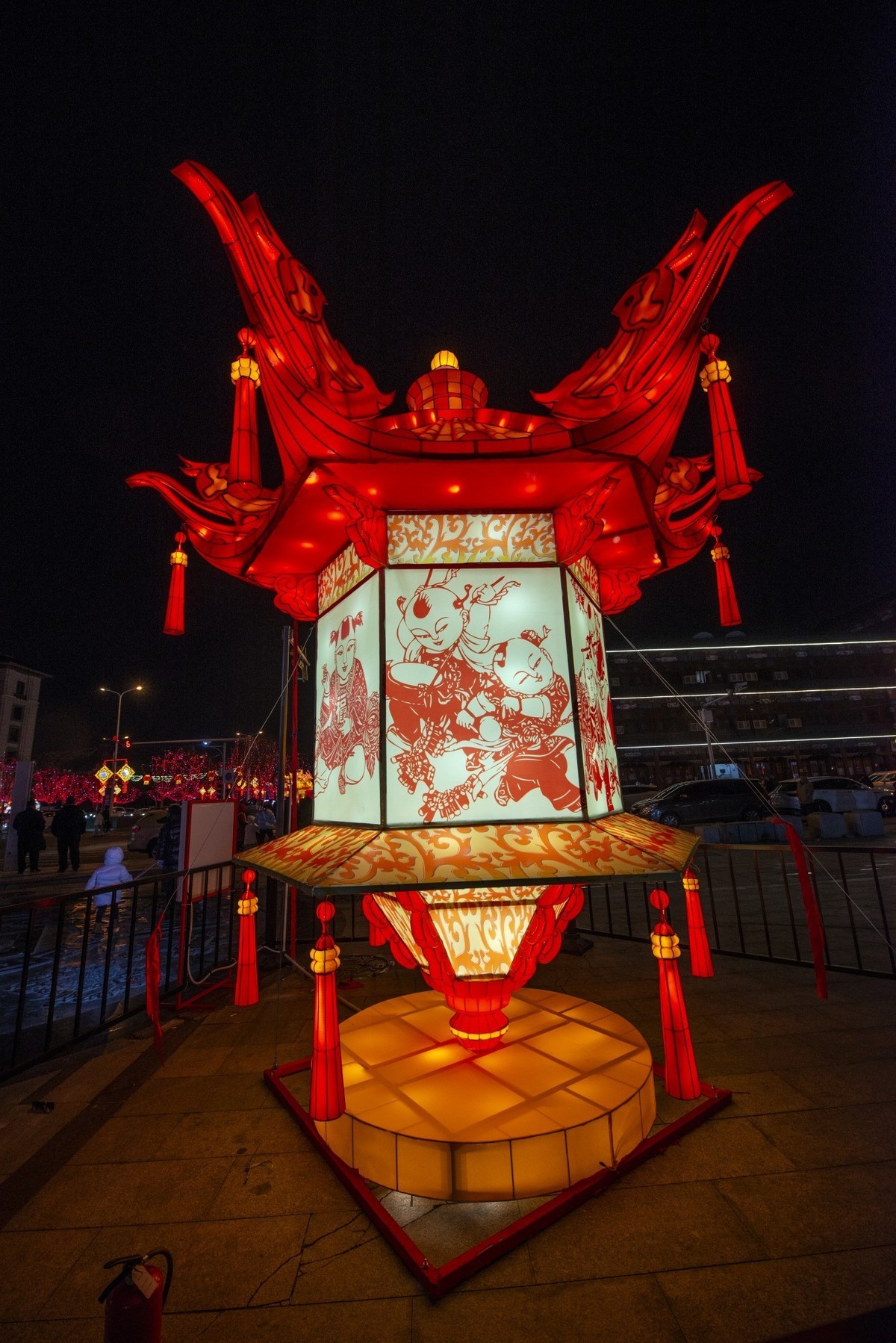 杨柳青镇的春节彩灯