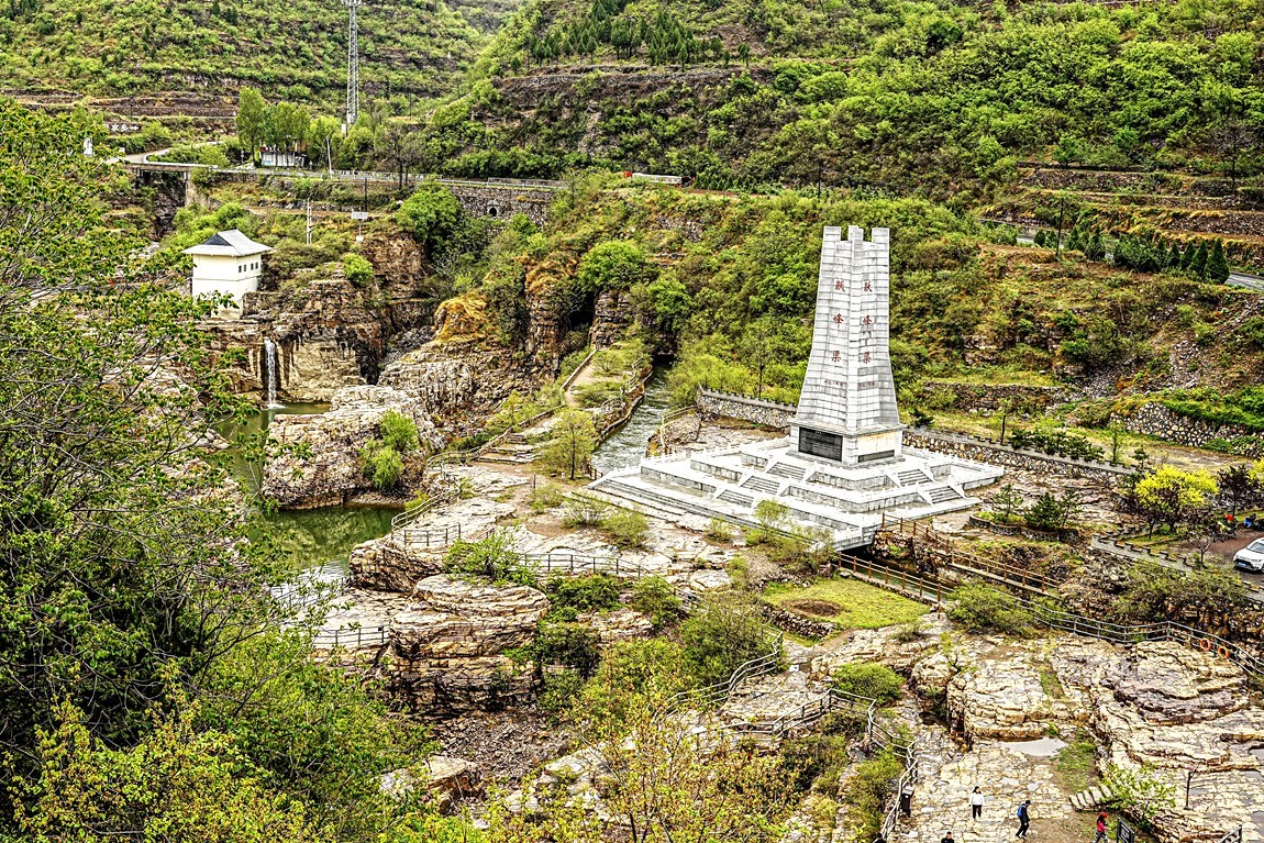 河南林县--红旗渠【3】各位老朋友新年好！！