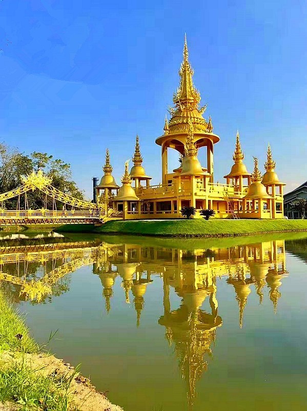 〖不老松发：2015中国优导中游张松拍摄异国风情〗》泰国清迈清莱白庙！ (1)