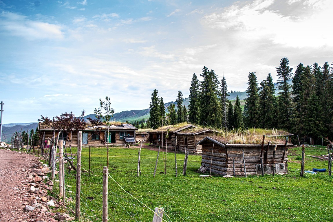 新疆行游--去琼库什台途中【4】