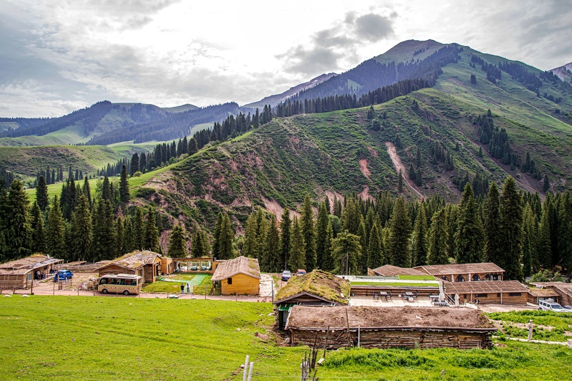 新疆行游--去琼库什台途中【4】