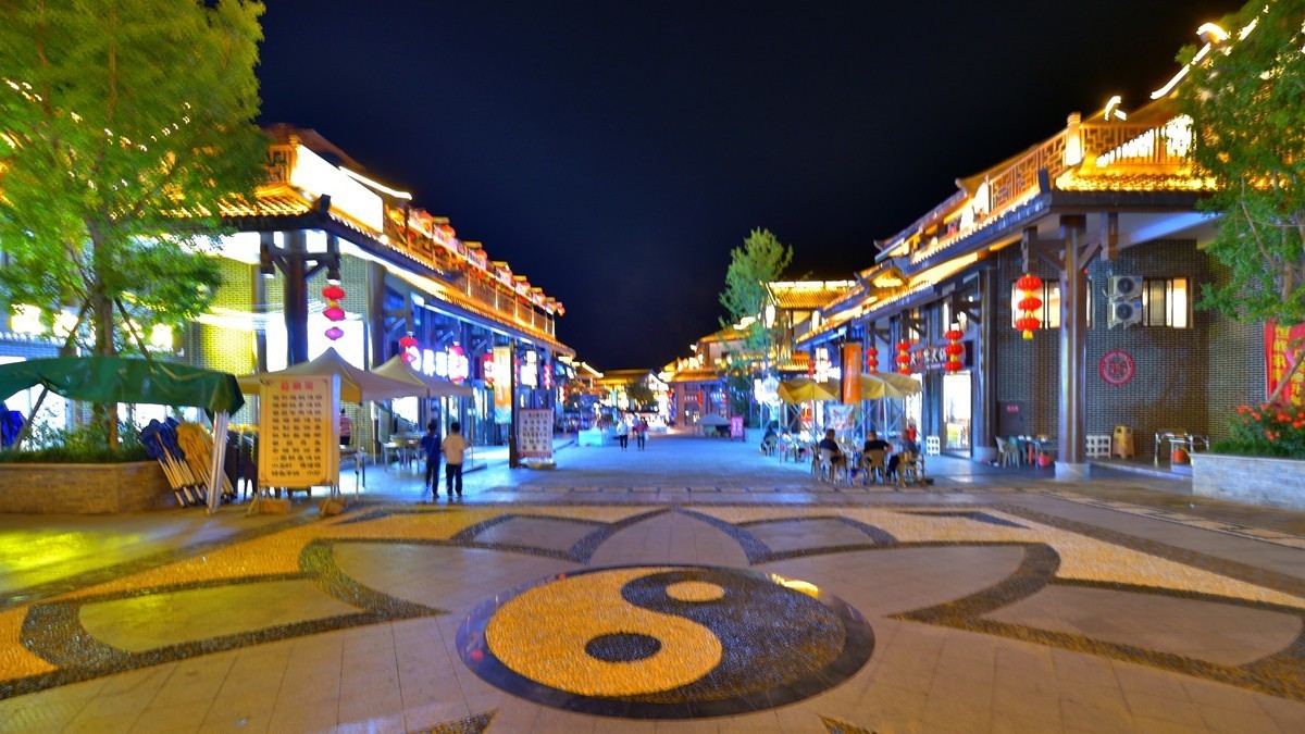 广元曾家山古街夜色2