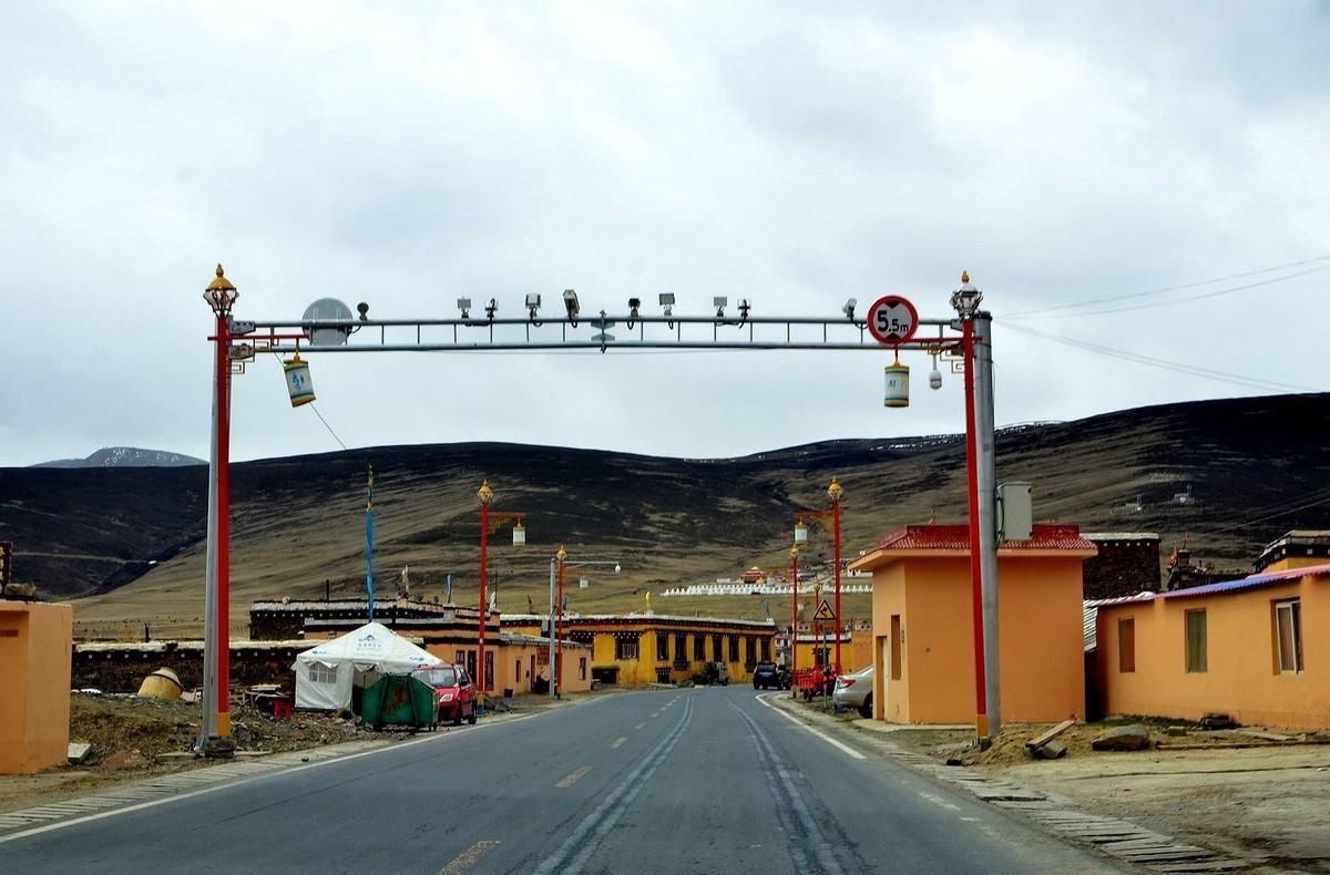 川藏公路（14）——雅江县红龙乡