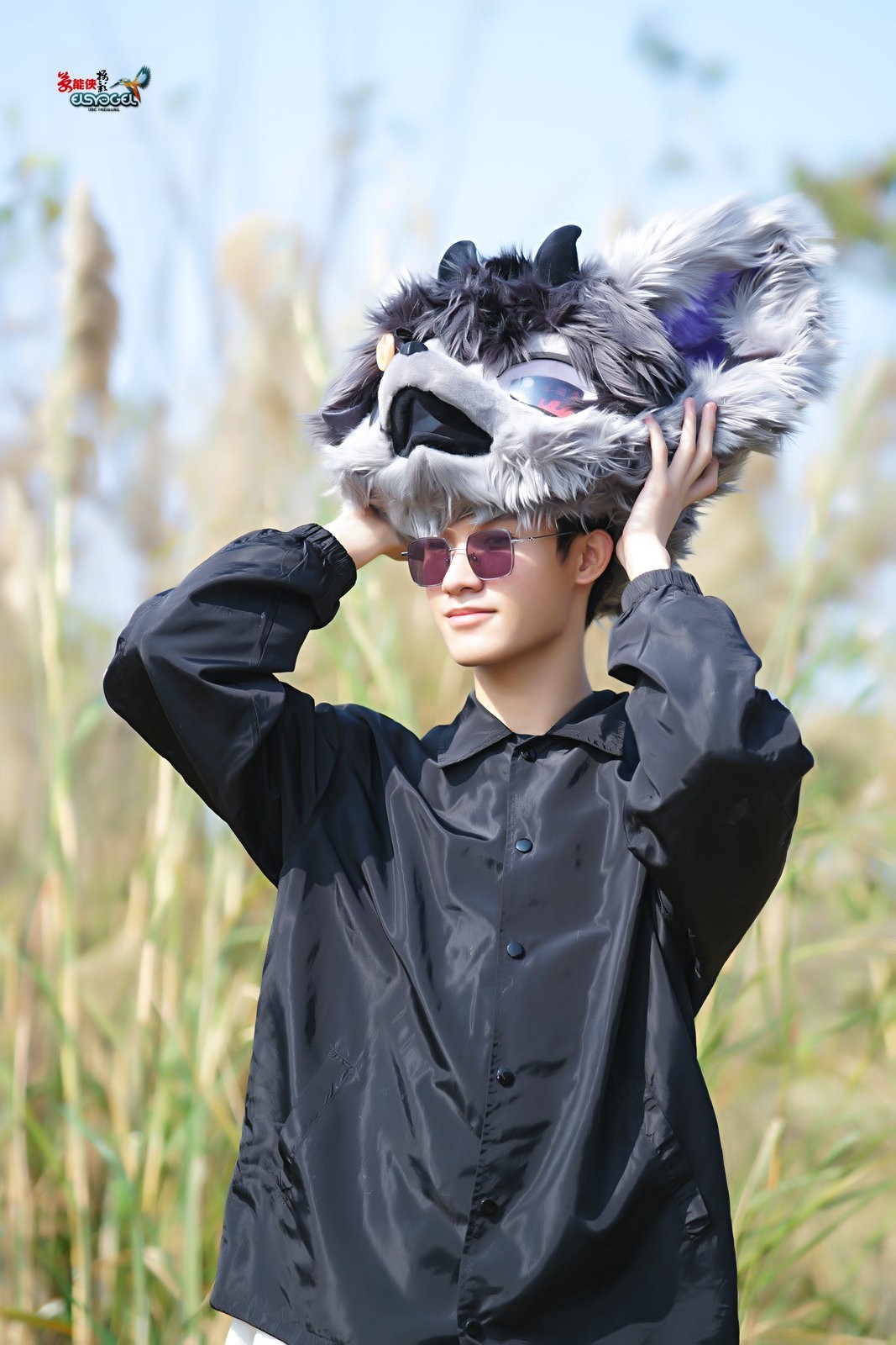 【毛绒犬系酷男】---浩浩