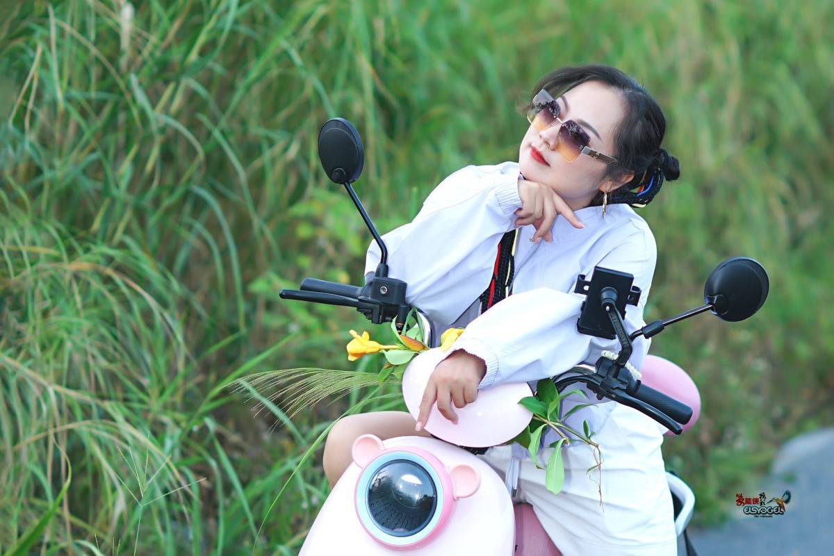 【牛仔电车女】---超超