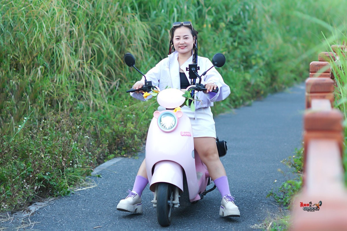 【牛仔电车女】---超超