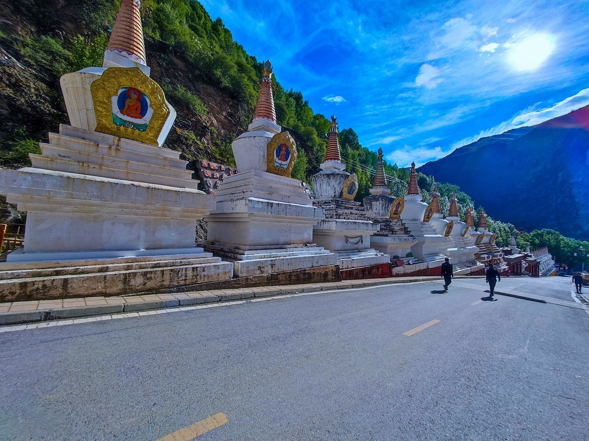 上海～成都～拉萨骑游随拍（75）德格人文