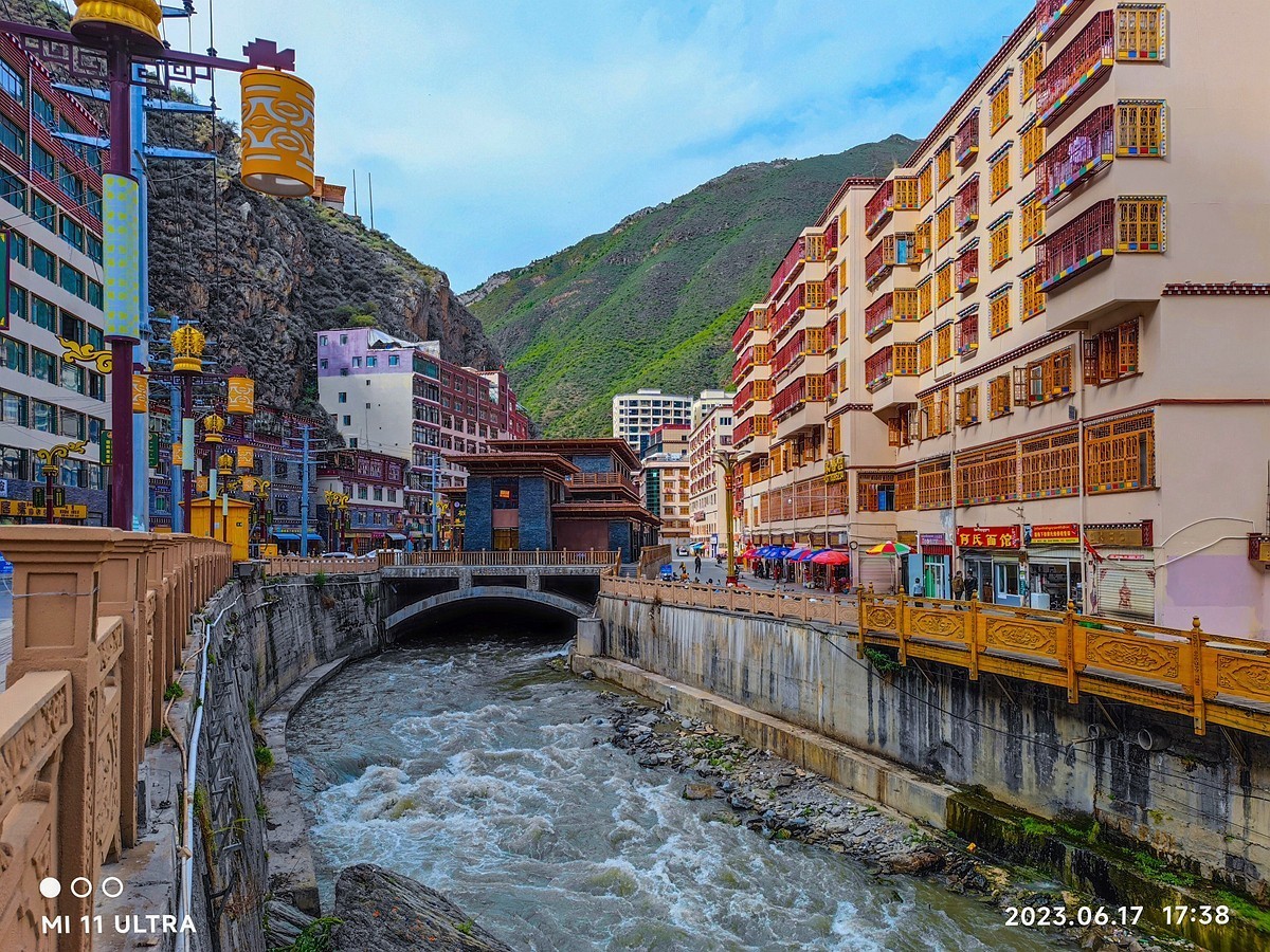 上海～成都～拉萨骑游随拍（75）德格人文