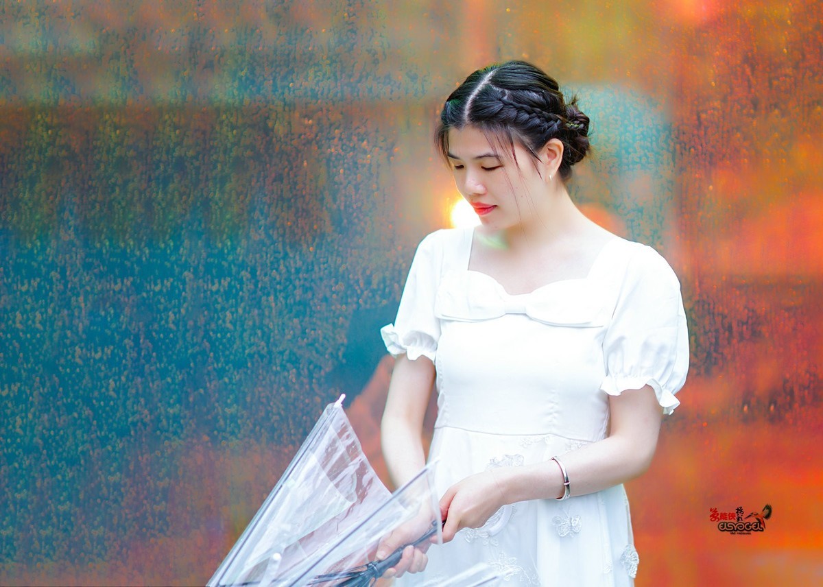 【夏风等烟雨】---春春