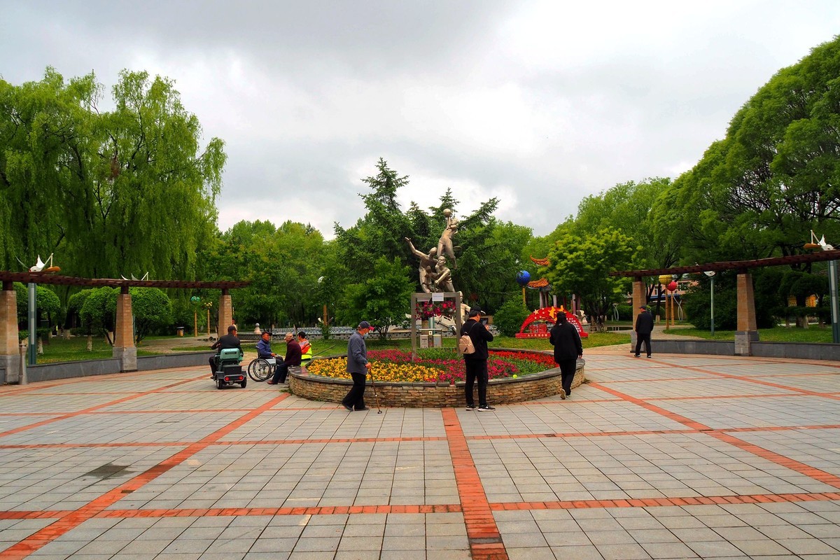 儿童公园春色（1）