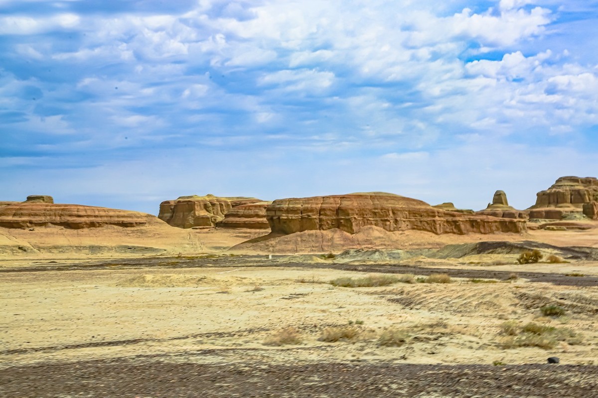 大漠的画作（一）