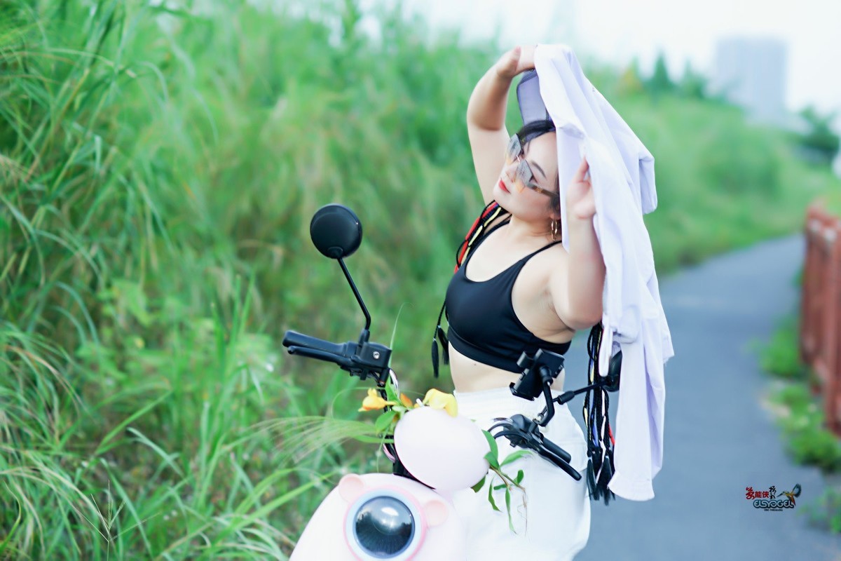 【牛仔电车女】---超超