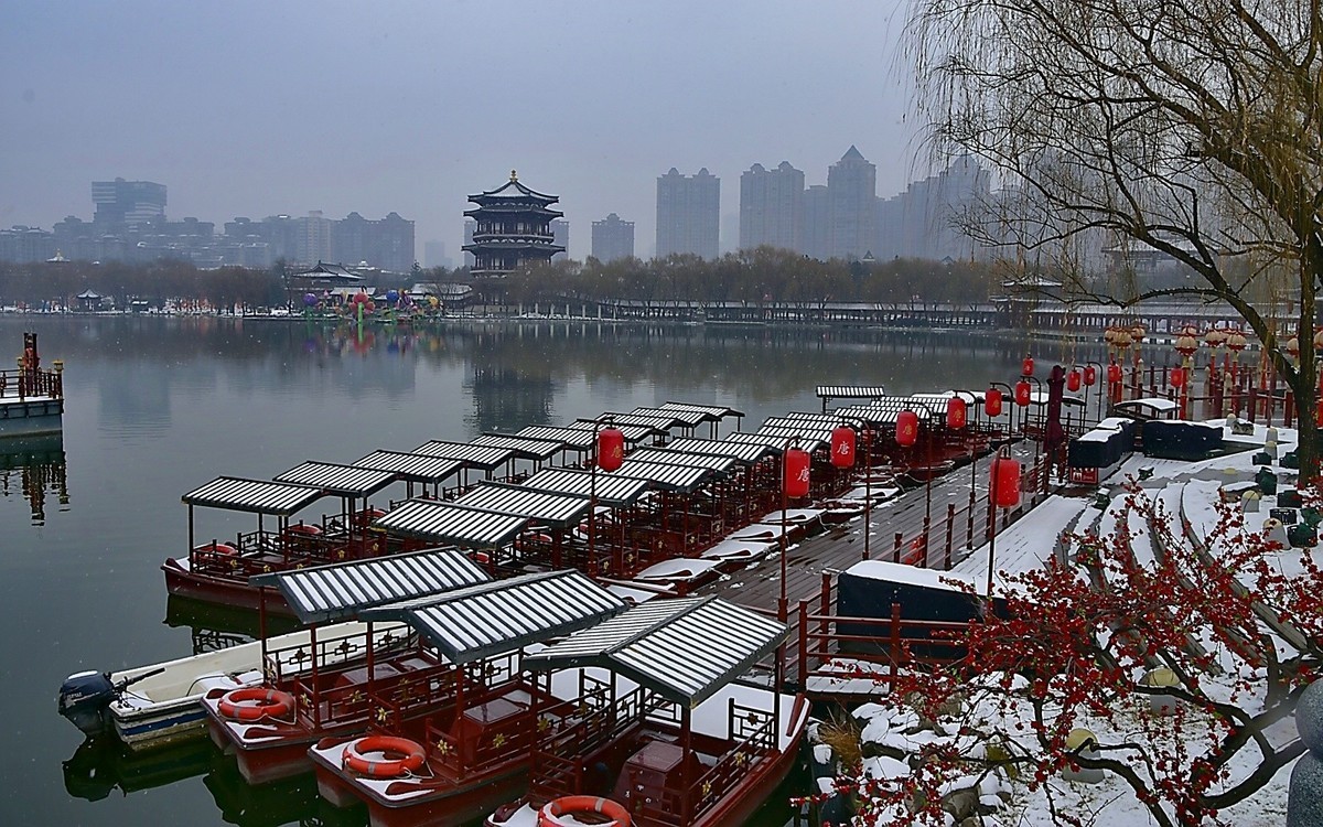 雪后大唐芙蓉园---贺 “一泓清泉”荣任自然风景星空(中国)版主