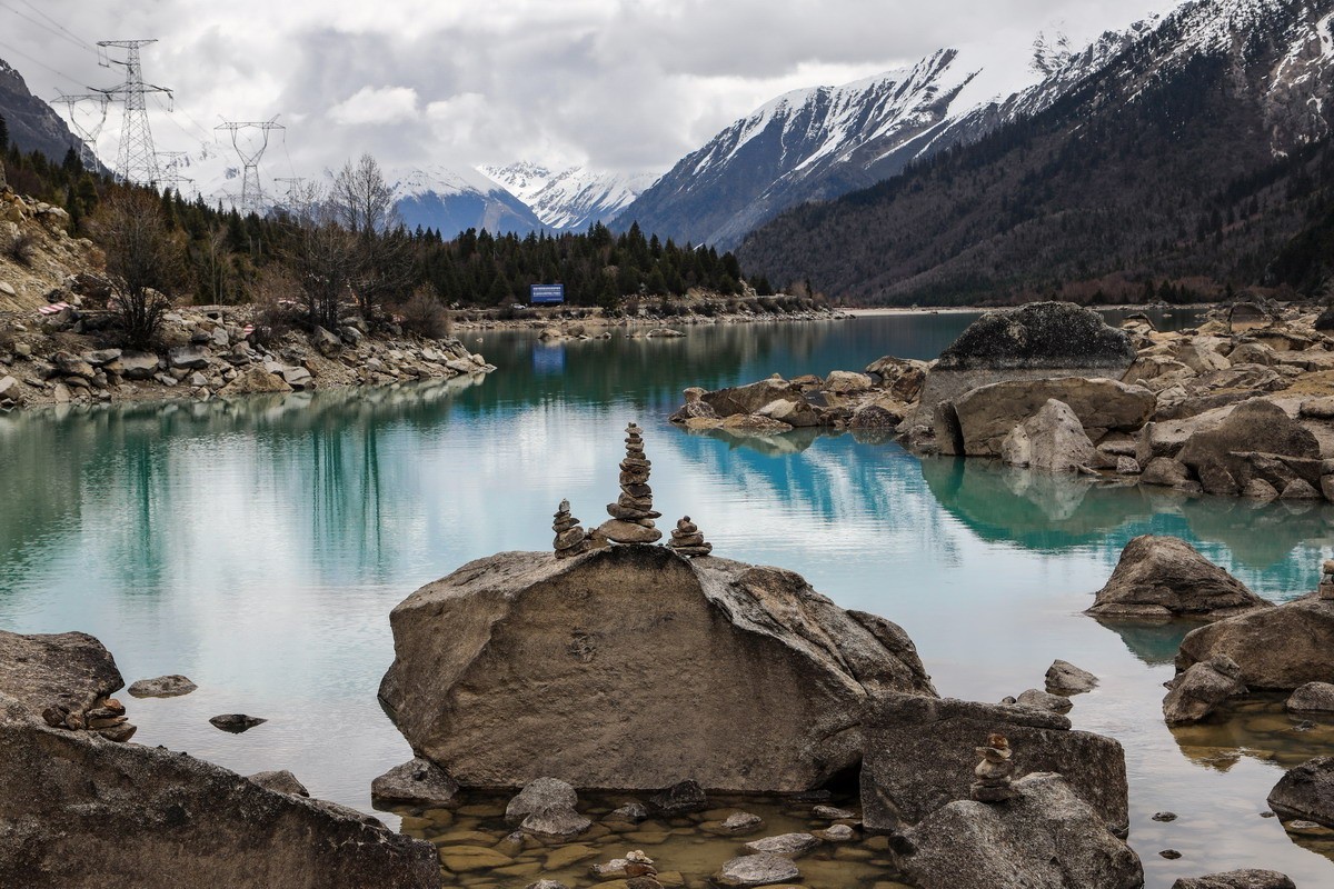 西行散记——然乌湖