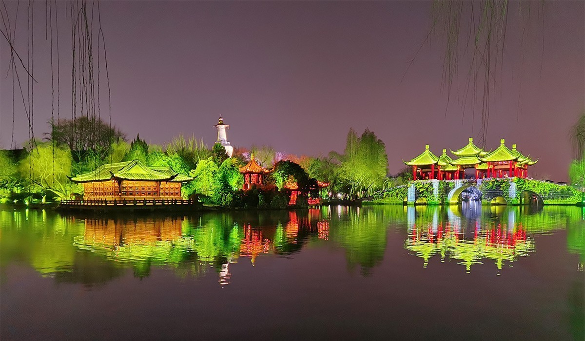 春意盎然诗情画意