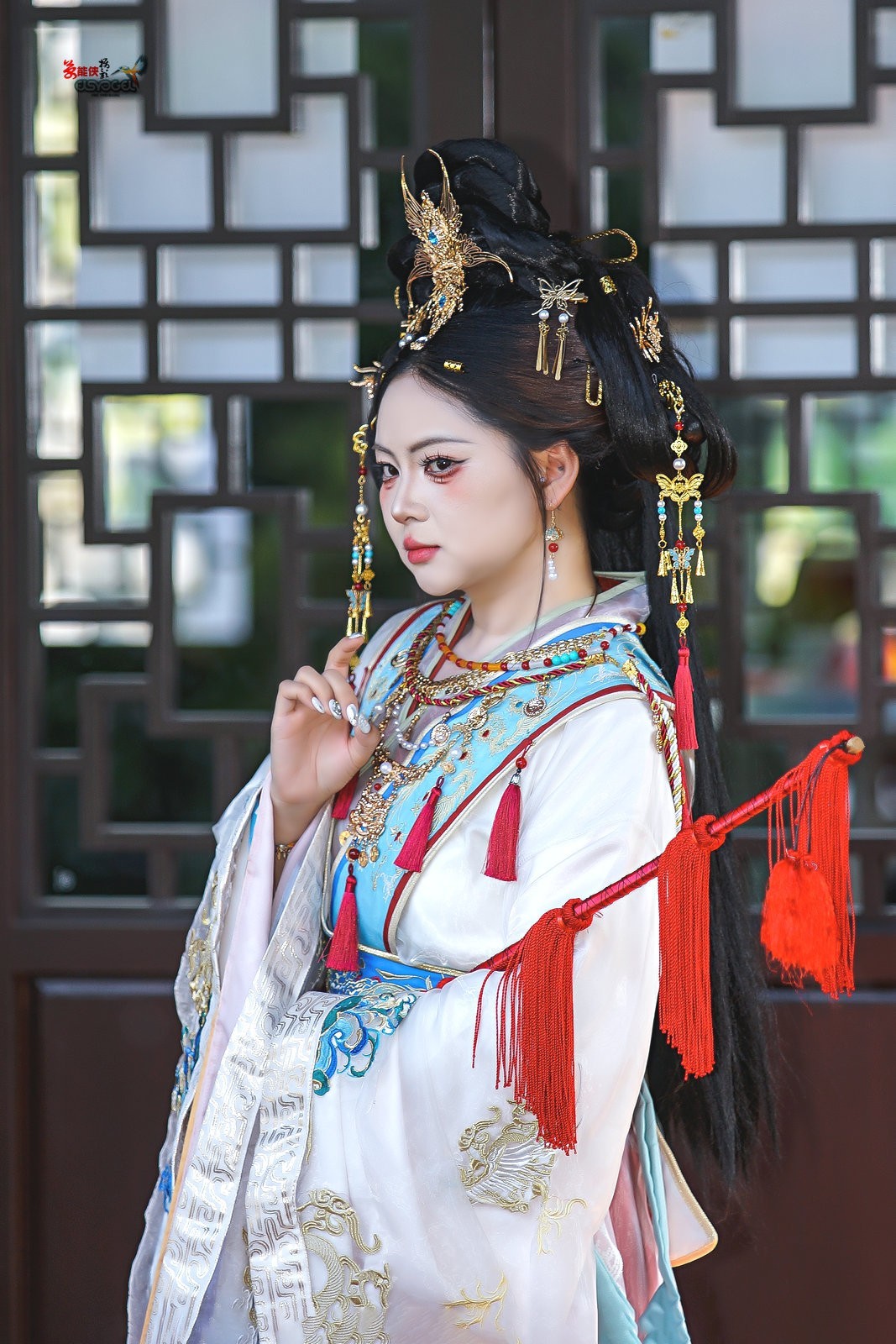 【木兰少女】---依灵